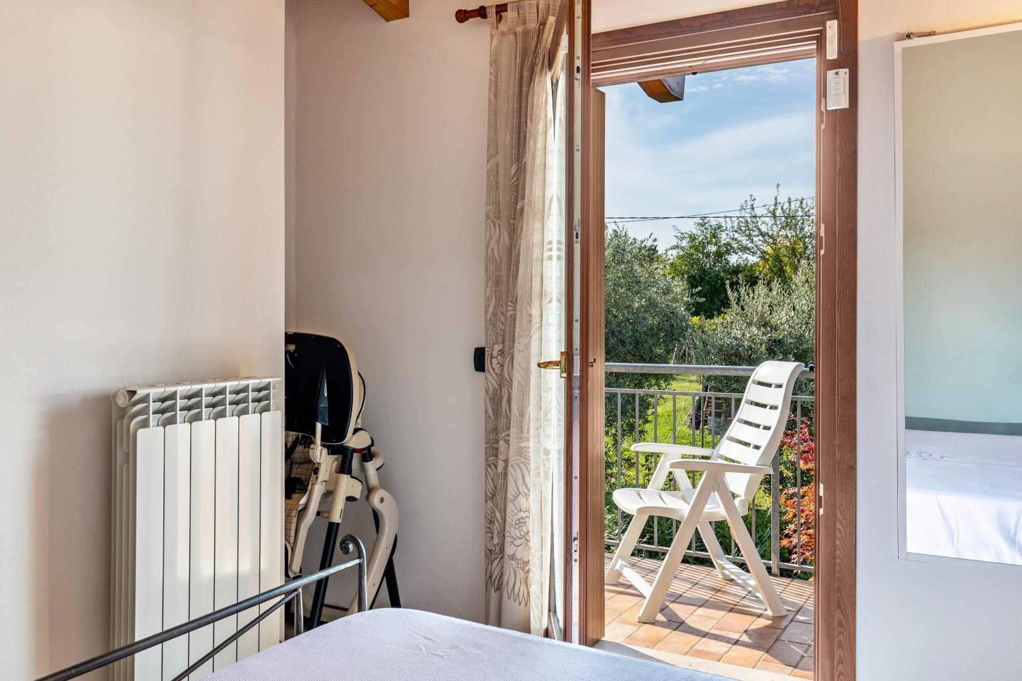 Residence La Corte Near Gardaland Кастельнуово-дель-Гарда Екстер'єр фото