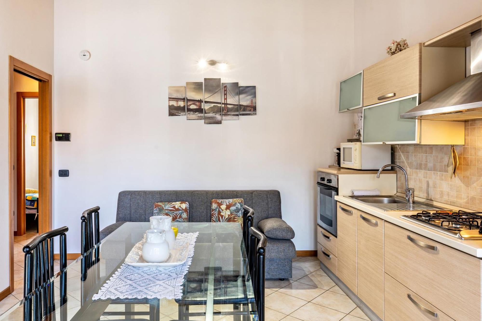 Residence La Corte Near Gardaland Кастельнуово-дель-Гарда Екстер'єр фото